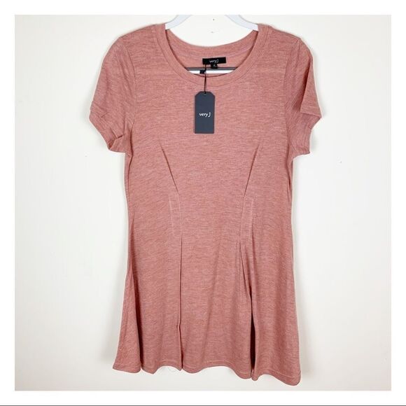 Very J Blush Short Sleeve Jersey Fit Flare Dress Medium NWT - Picture 2 of 10